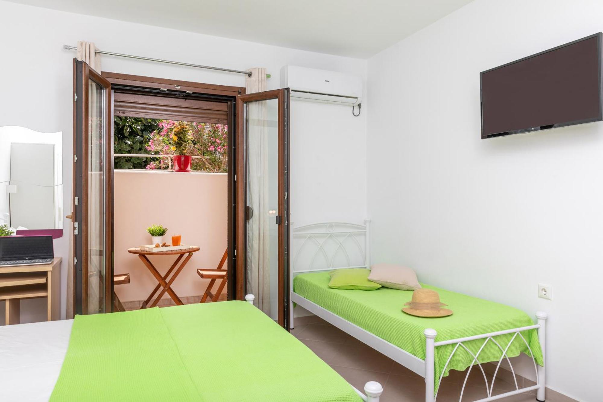 Naxos Diamond Studios Apartments Naxos City Rum bild
