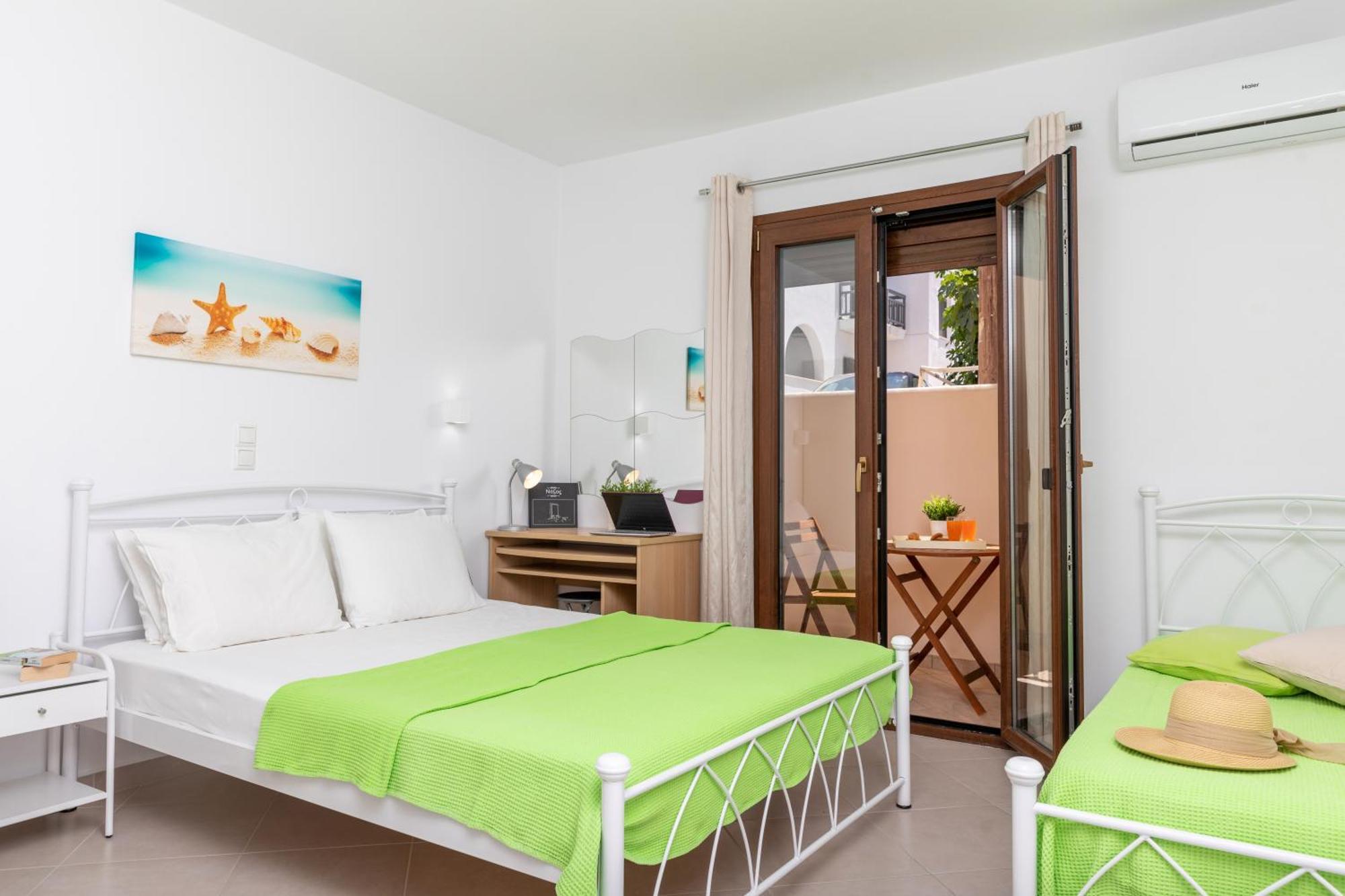 Naxos Diamond Studios Apartments Naxos City Rum bild